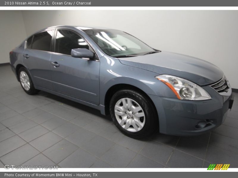 Ocean Gray / Charcoal 2010 Nissan Altima 2.5 S