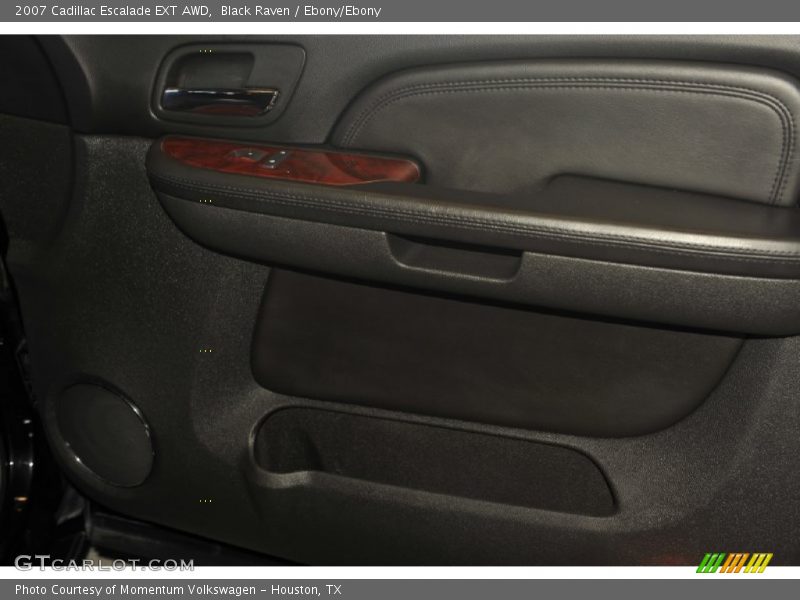 Black Raven / Ebony/Ebony 2007 Cadillac Escalade EXT AWD