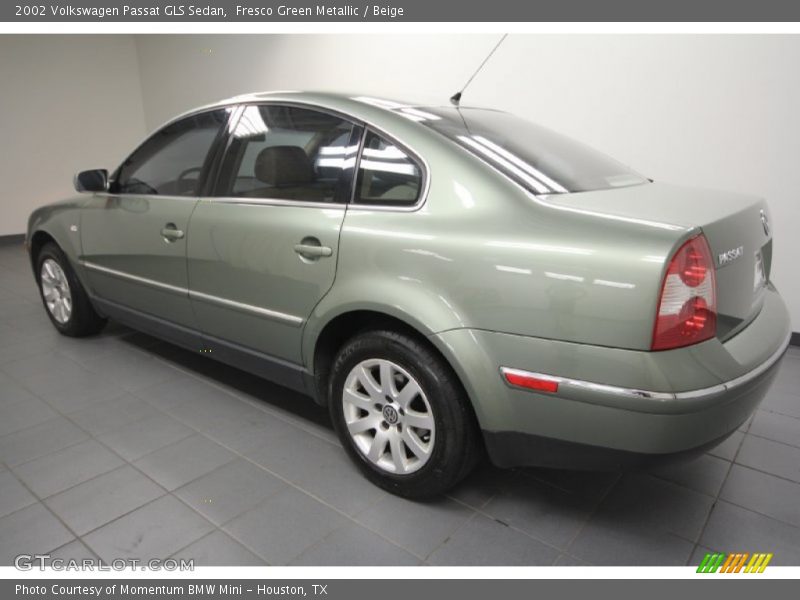 Fresco Green Metallic / Beige 2002 Volkswagen Passat GLS Sedan