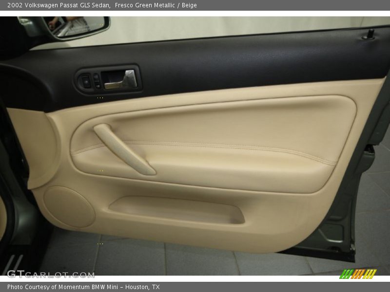 Fresco Green Metallic / Beige 2002 Volkswagen Passat GLS Sedan