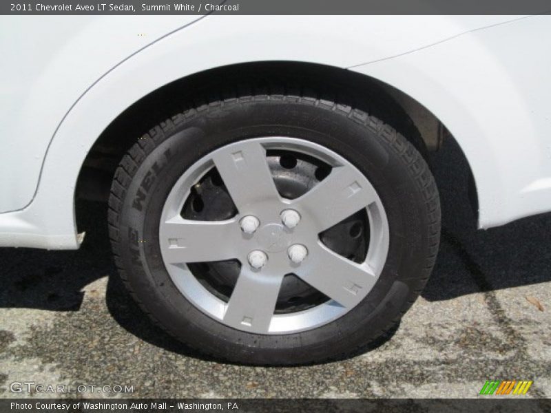 Summit White / Charcoal 2011 Chevrolet Aveo LT Sedan