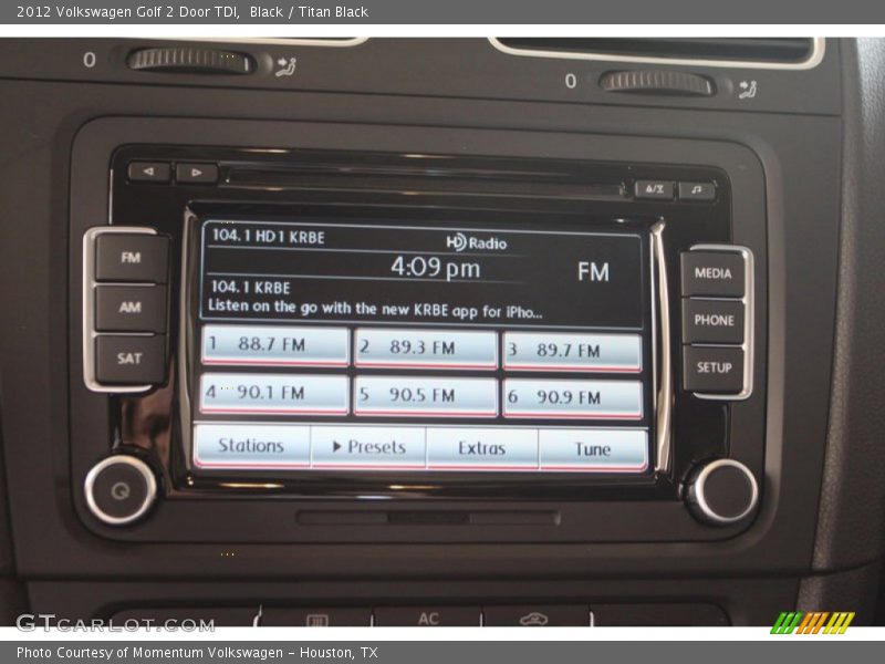 Audio System of 2012 Golf 2 Door TDI