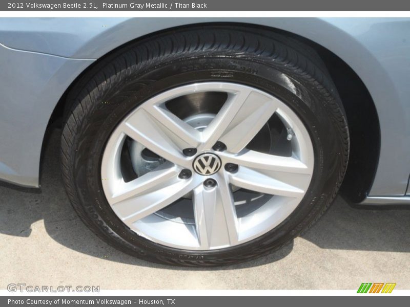 Platinum Gray Metallic / Titan Black 2012 Volkswagen Beetle 2.5L
