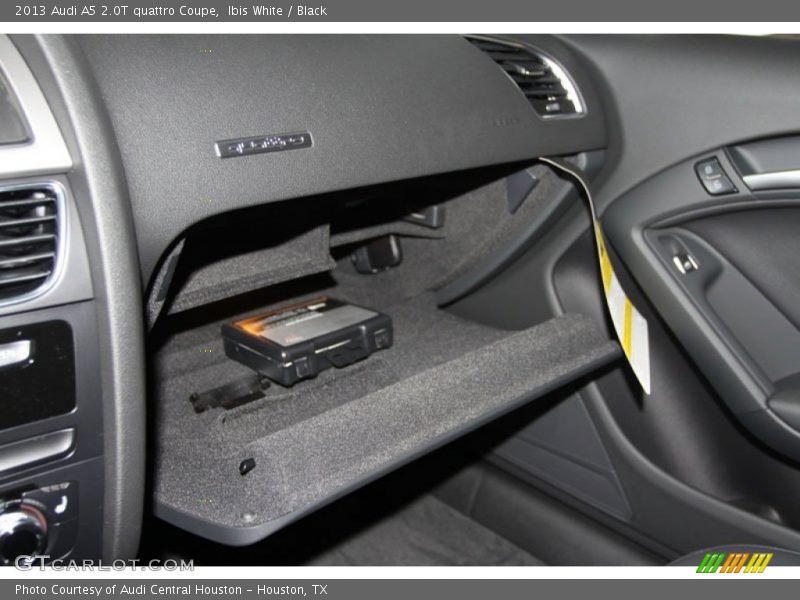 Ibis White / Black 2013 Audi A5 2.0T quattro Coupe