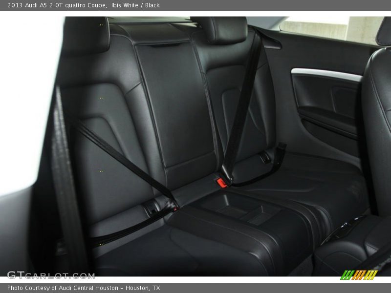 Ibis White / Black 2013 Audi A5 2.0T quattro Coupe