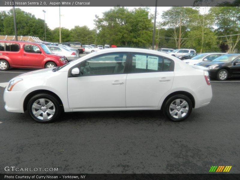 Aspen White / Charcoal 2011 Nissan Sentra 2.0
