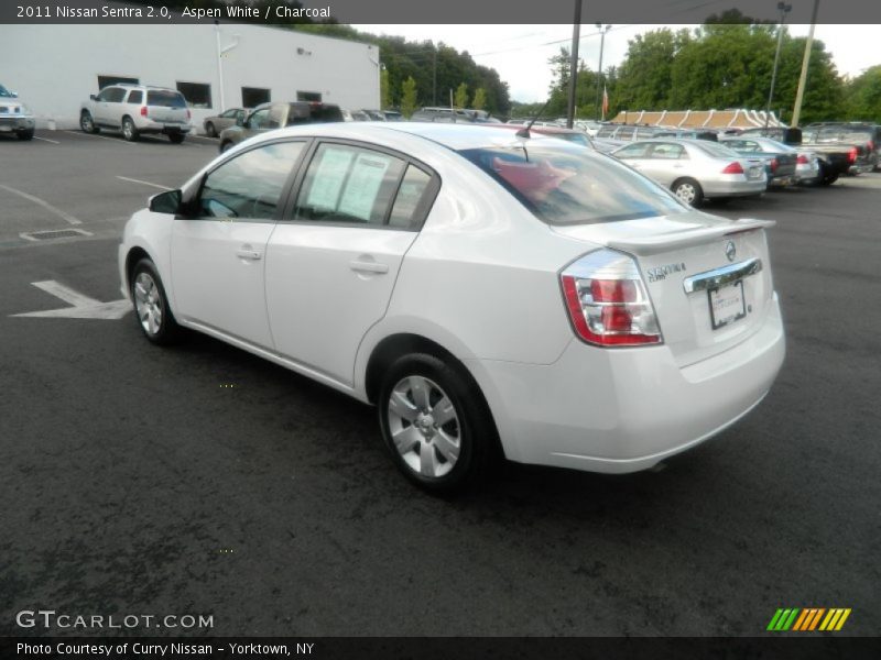 Aspen White / Charcoal 2011 Nissan Sentra 2.0