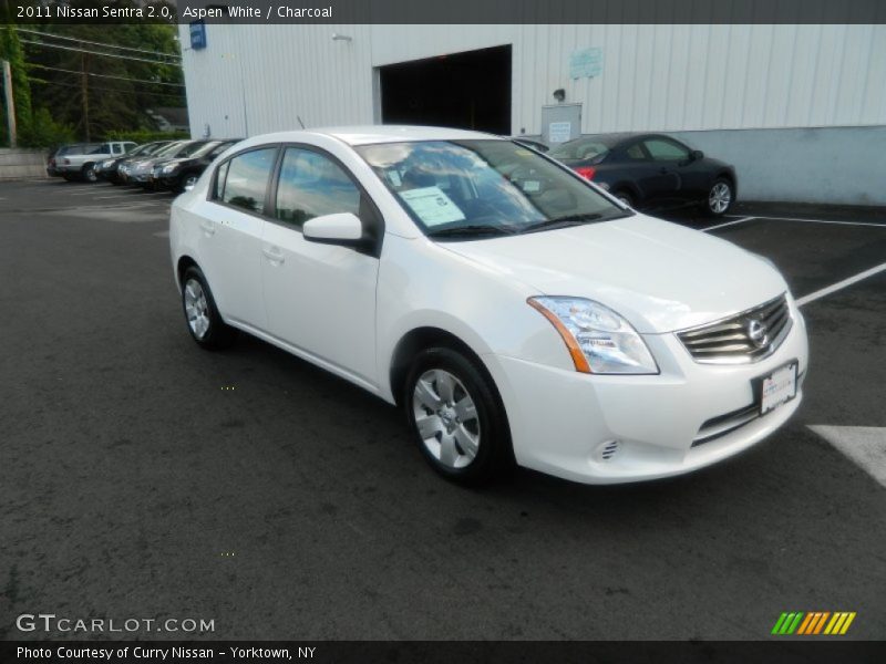 Aspen White / Charcoal 2011 Nissan Sentra 2.0