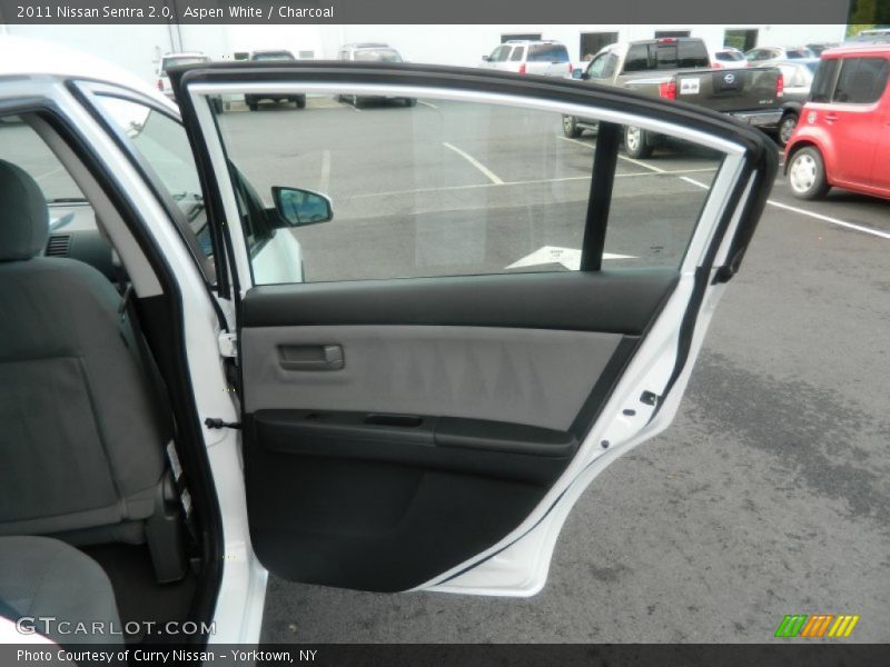 Aspen White / Charcoal 2011 Nissan Sentra 2.0