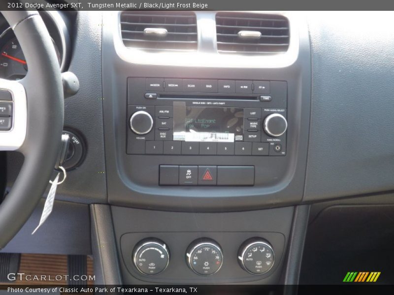 Tungsten Metallic / Black/Light Frost Beige 2012 Dodge Avenger SXT