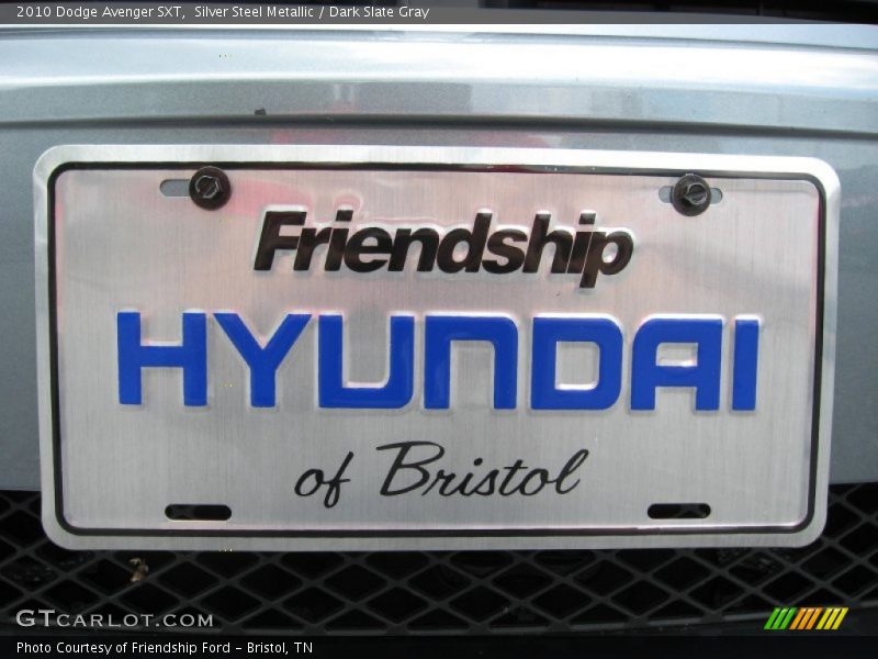 Silver Steel Metallic / Dark Slate Gray 2010 Dodge Avenger SXT