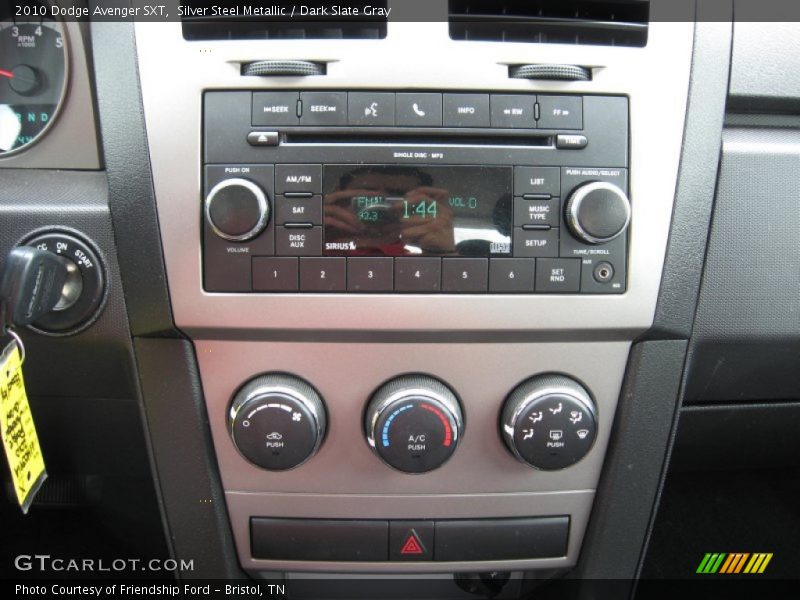 Silver Steel Metallic / Dark Slate Gray 2010 Dodge Avenger SXT