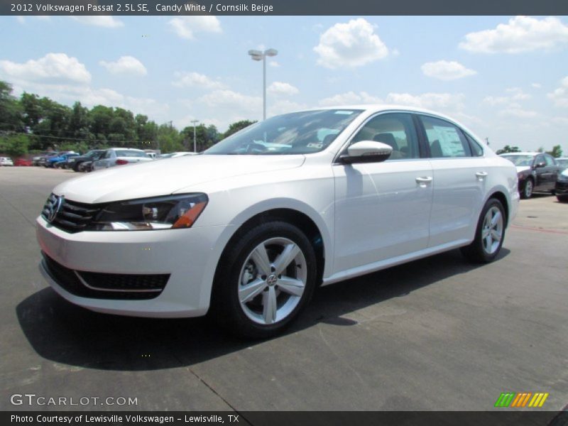 Candy White / Cornsilk Beige 2012 Volkswagen Passat 2.5L SE