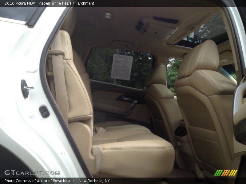 Aspen White Pearl / Parchment 2010 Acura MDX