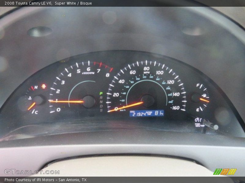 Super White / Bisque 2008 Toyota Camry LE V6