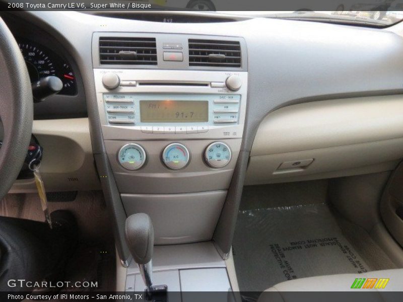 Super White / Bisque 2008 Toyota Camry LE V6