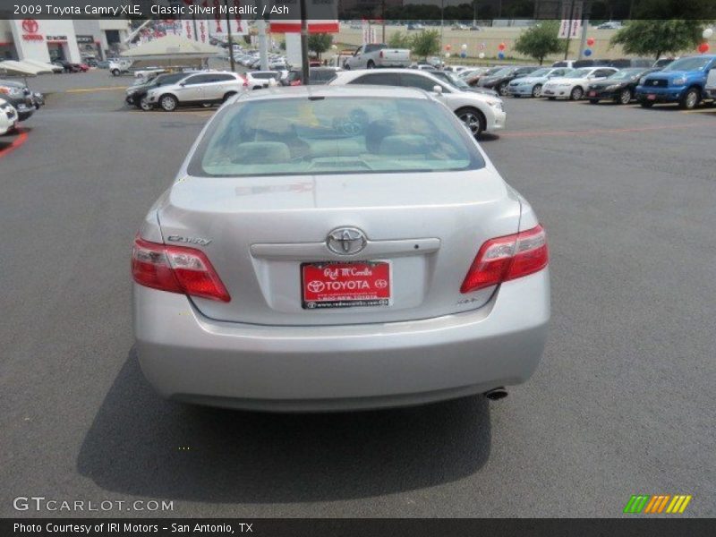 Classic Silver Metallic / Ash 2009 Toyota Camry XLE