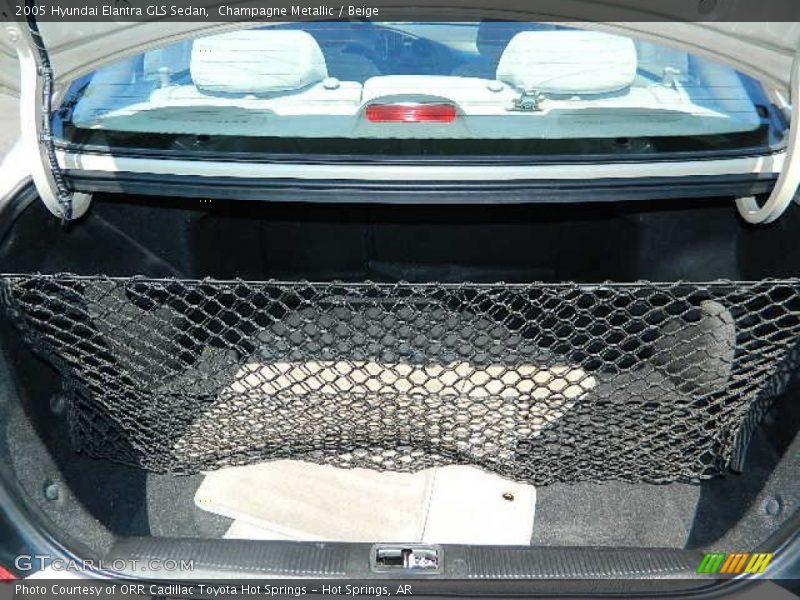 Champagne Metallic / Beige 2005 Hyundai Elantra GLS Sedan
