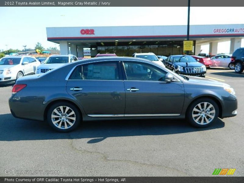 Magnetic Gray Metallic / Ivory 2012 Toyota Avalon Limited