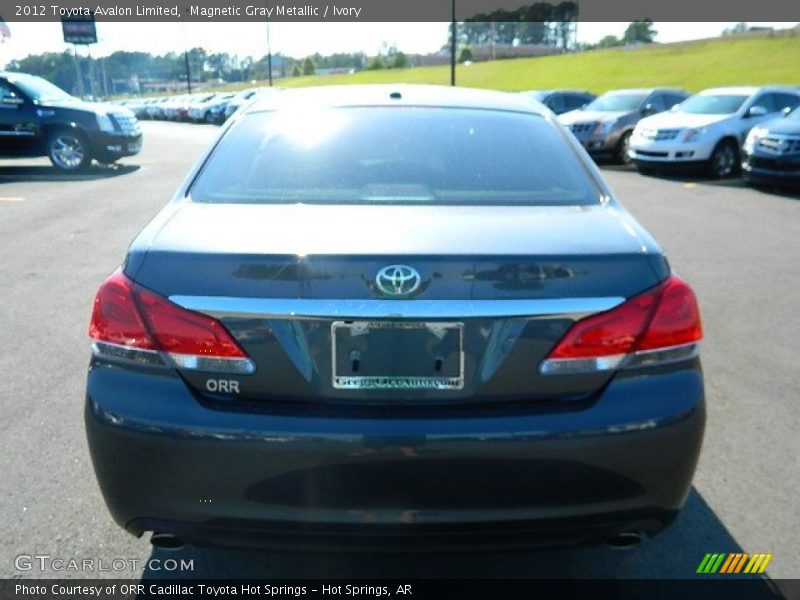 Magnetic Gray Metallic / Ivory 2012 Toyota Avalon Limited