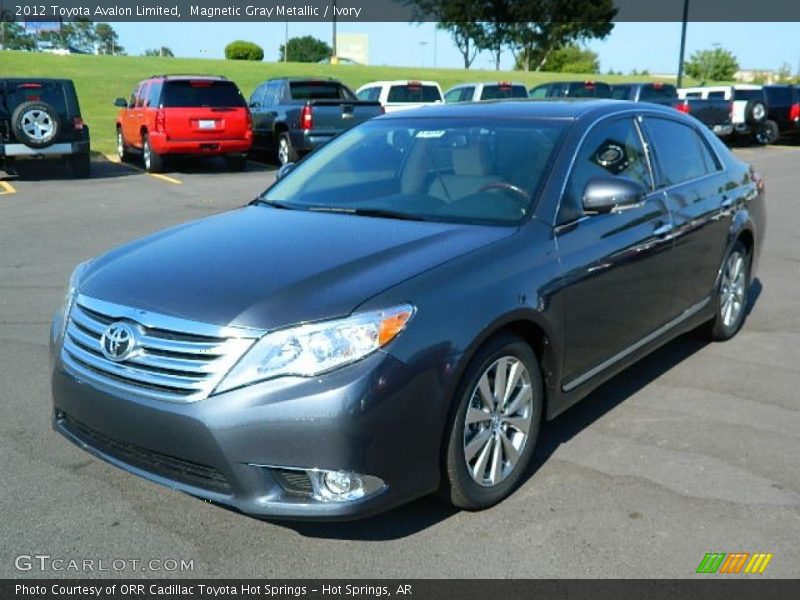 Magnetic Gray Metallic / Ivory 2012 Toyota Avalon Limited