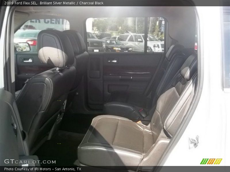 Brilliant Silver Metallic / Charcoal Black 2009 Ford Flex SEL
