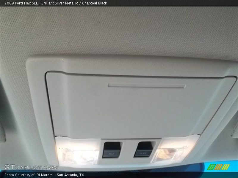 Brilliant Silver Metallic / Charcoal Black 2009 Ford Flex SEL