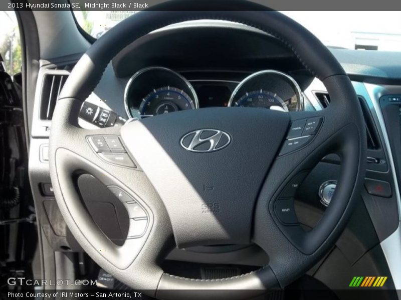 Midnight Black / Black 2013 Hyundai Sonata SE