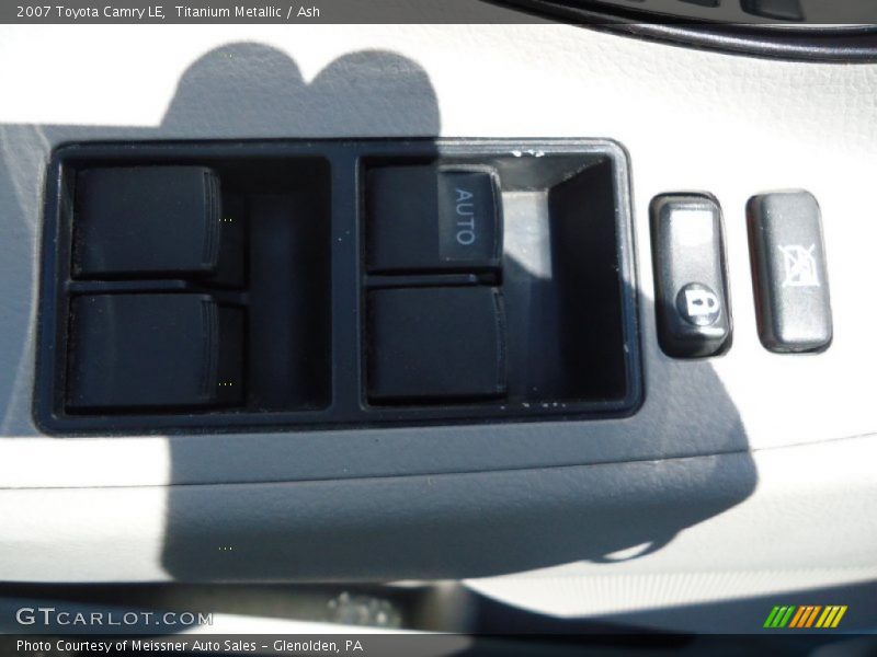 Titanium Metallic / Ash 2007 Toyota Camry LE
