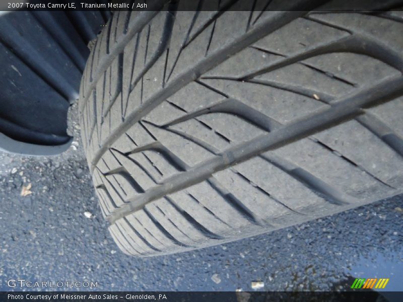 Titanium Metallic / Ash 2007 Toyota Camry LE
