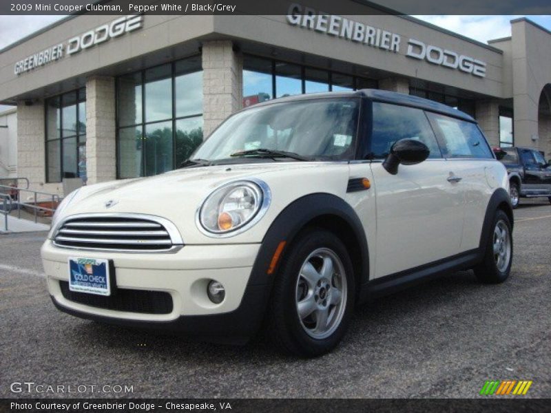 Pepper White / Black/Grey 2009 Mini Cooper Clubman
