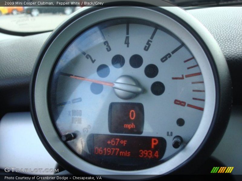 Pepper White / Black/Grey 2009 Mini Cooper Clubman
