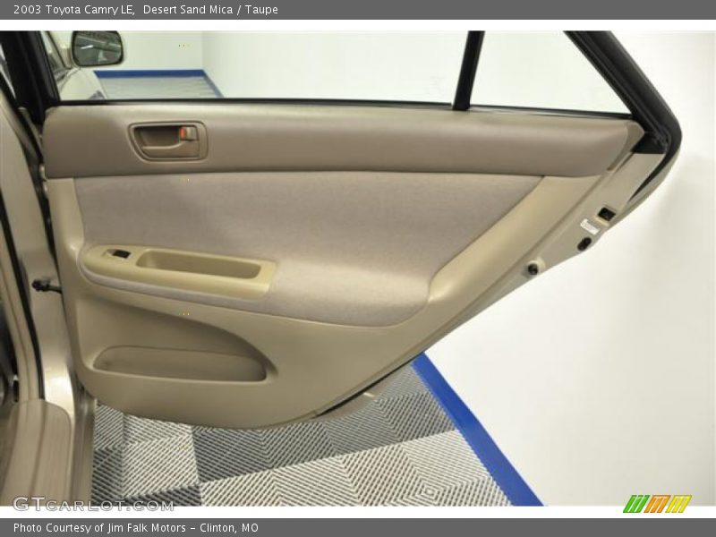 Desert Sand Mica / Taupe 2003 Toyota Camry LE