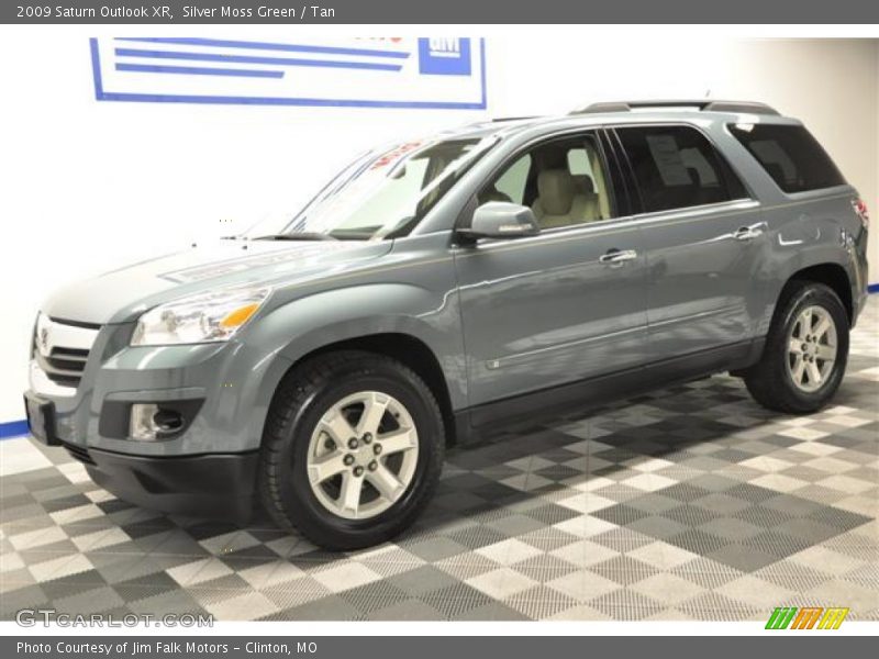 Silver Moss Green / Tan 2009 Saturn Outlook XR