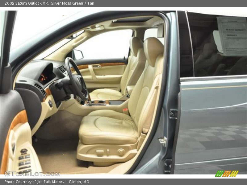 Silver Moss Green / Tan 2009 Saturn Outlook XR