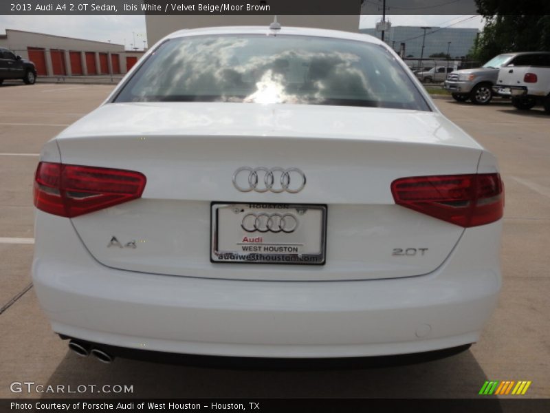 Ibis White / Velvet Beige/Moor Brown 2013 Audi A4 2.0T Sedan