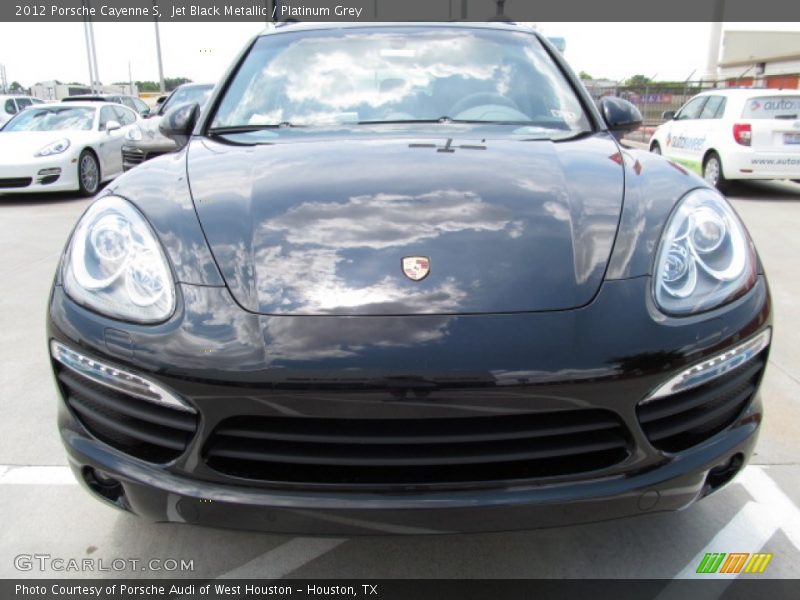 Jet Black Metallic / Platinum Grey 2012 Porsche Cayenne S