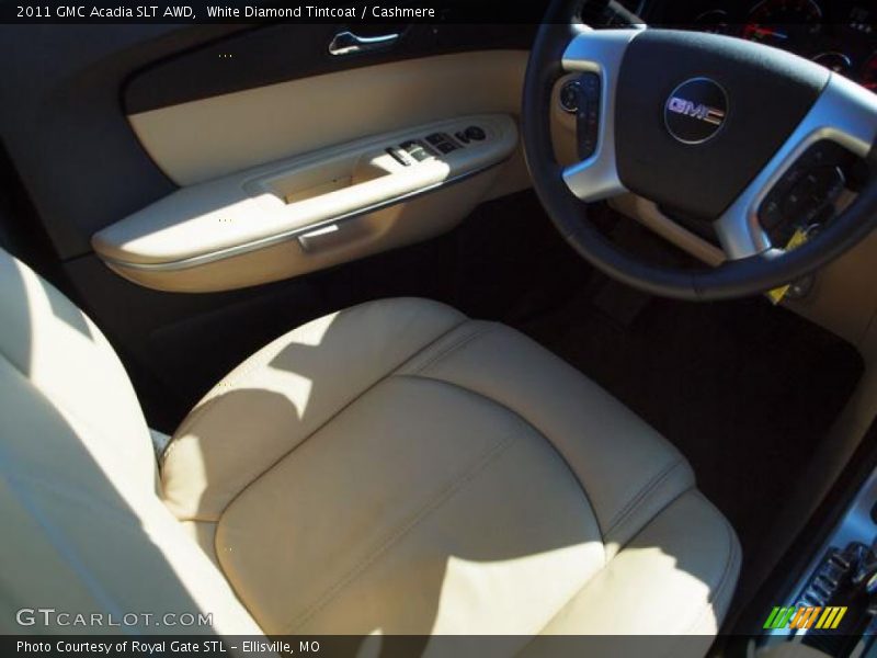 White Diamond Tintcoat / Cashmere 2011 GMC Acadia SLT AWD