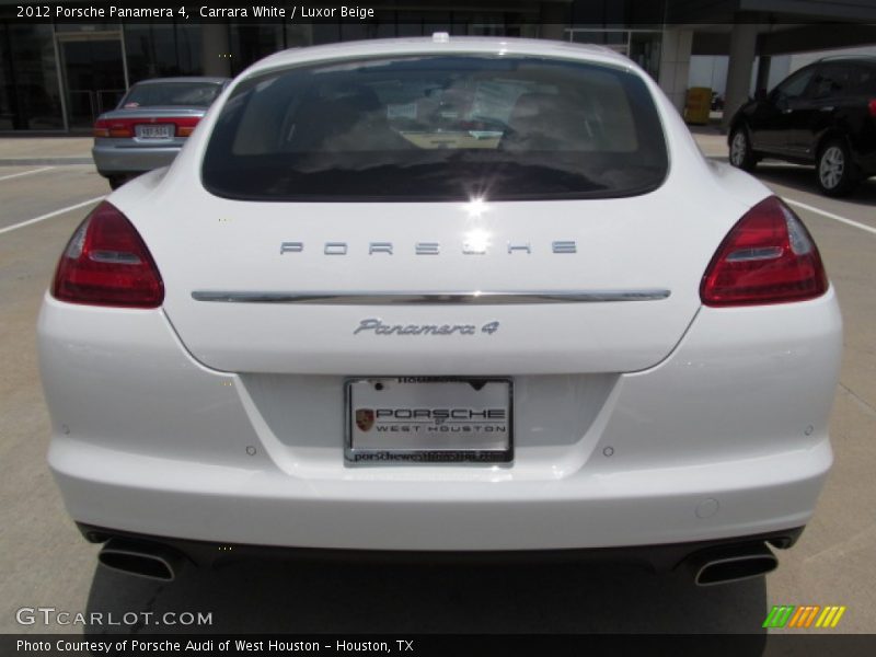 Carrara White / Luxor Beige 2012 Porsche Panamera 4