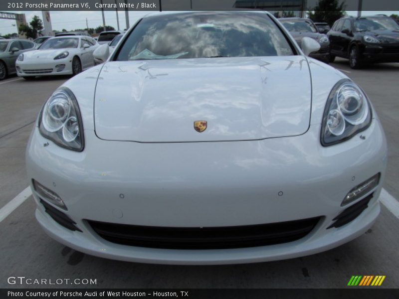 Carrara White / Black 2012 Porsche Panamera V6