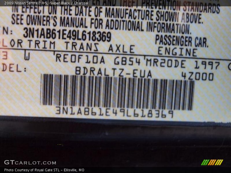 Super Black / Charcoal 2009 Nissan Sentra 2.0 S