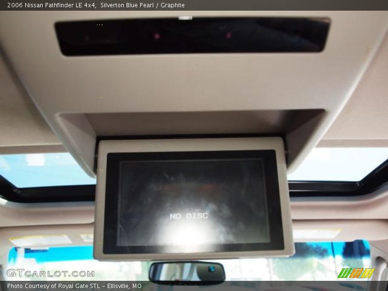 Silverton Blue Pearl / Graphite 2006 Nissan Pathfinder LE 4x4