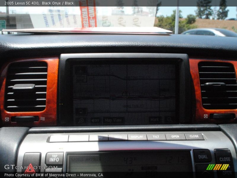 Black Onyx / Black 2005 Lexus SC 430