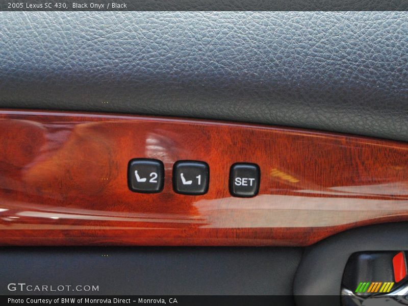 Black Onyx / Black 2005 Lexus SC 430