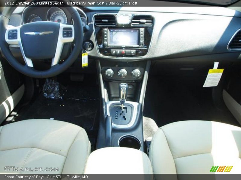 Blackberry Pearl Coat / Black/Light Frost 2012 Chrysler 200 Limited Sedan