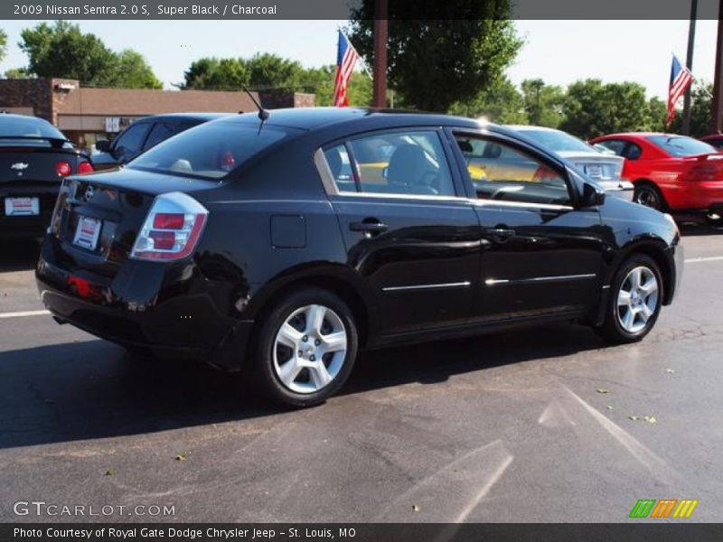 Super Black / Charcoal 2009 Nissan Sentra 2.0 S