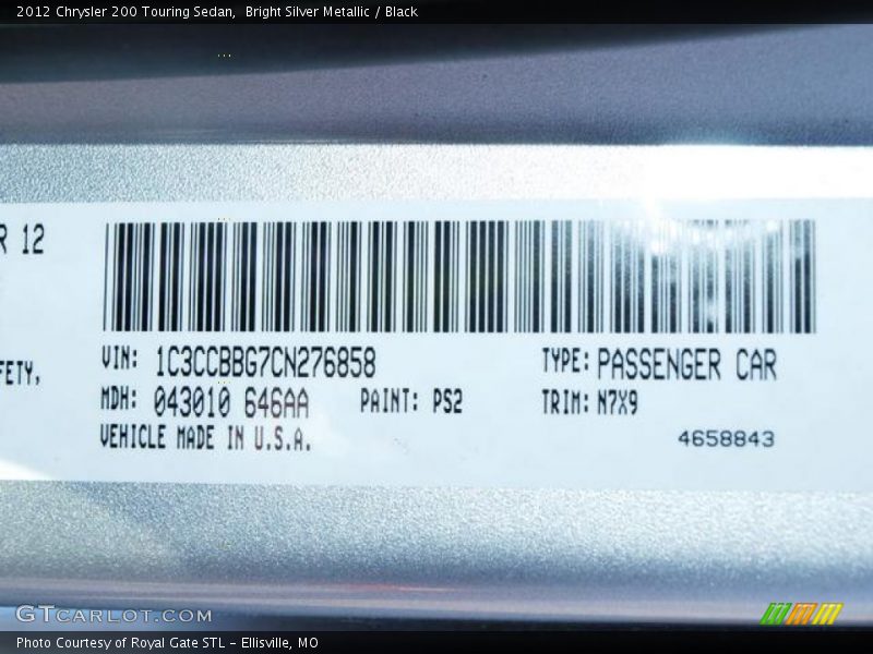 Bright Silver Metallic / Black 2012 Chrysler 200 Touring Sedan