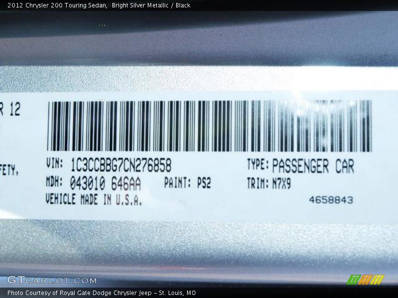 Bright Silver Metallic / Black 2012 Chrysler 200 Touring Sedan