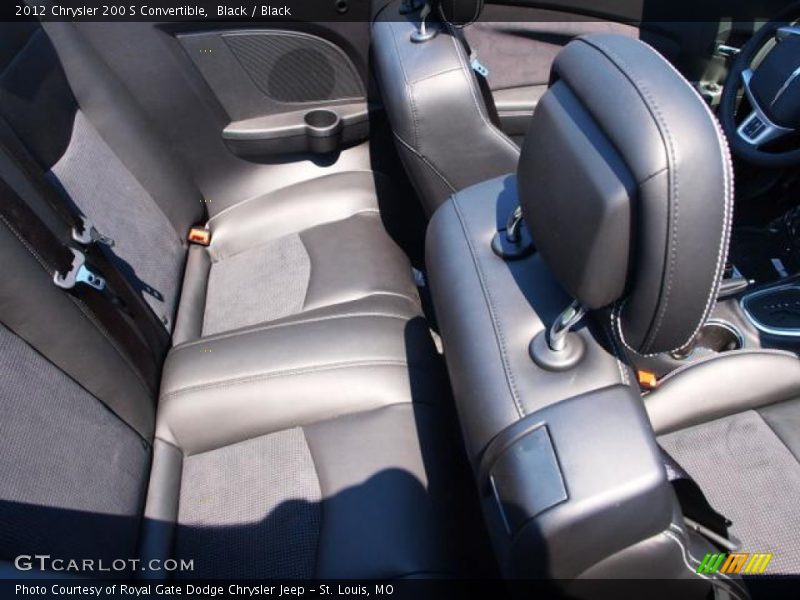 Black / Black 2012 Chrysler 200 S Convertible