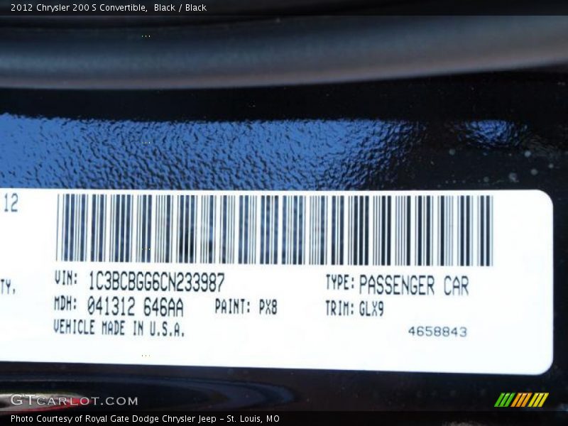 Black / Black 2012 Chrysler 200 S Convertible